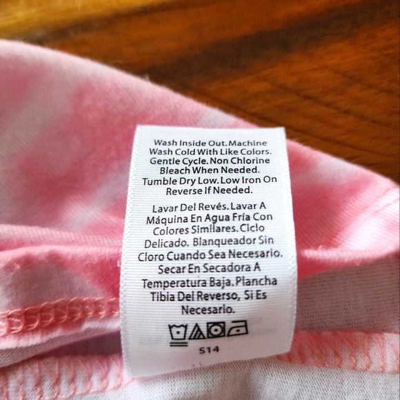 Bundle of 4 Wonder Nation Rompers - Picture 10 of 16